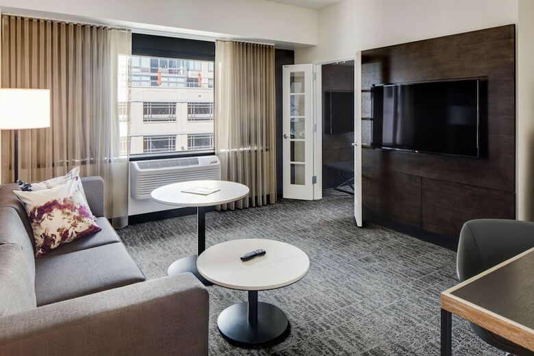 Doubletree Hotel Jersey City