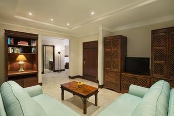 *al Hamra Fort Hotel And Beach Resort*