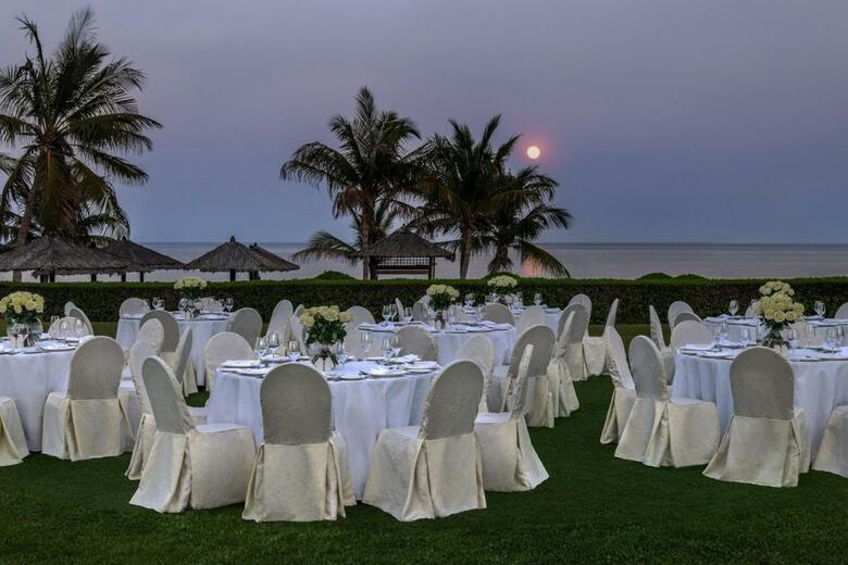 Hotel Le Meridien Al Aqah Beach Resort