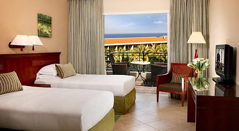 Hotel Fujairah Rotana Resort & Spa