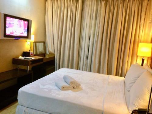 Private Unit At One Tagaytay Place Hotel Suites