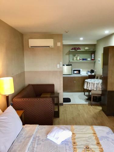 Private Unit At One Tagaytay Place Hotel Suites