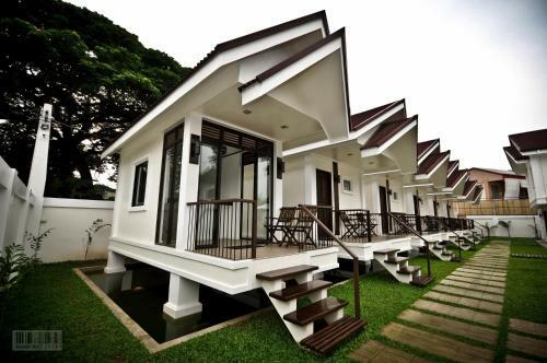 Bed & Breakfast Cleon Villas Pension