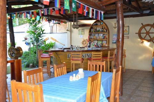Posada Captain's Lodge And Bar