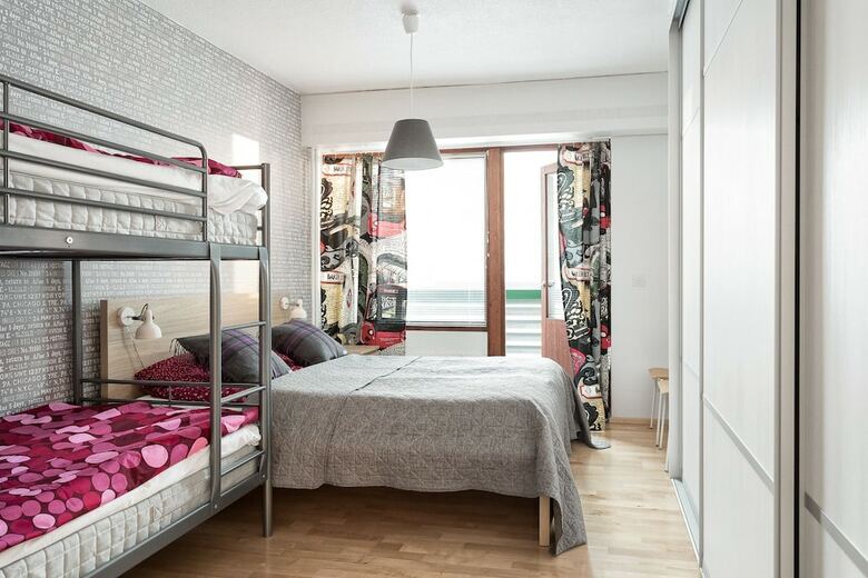Seaside Downtown Apartment