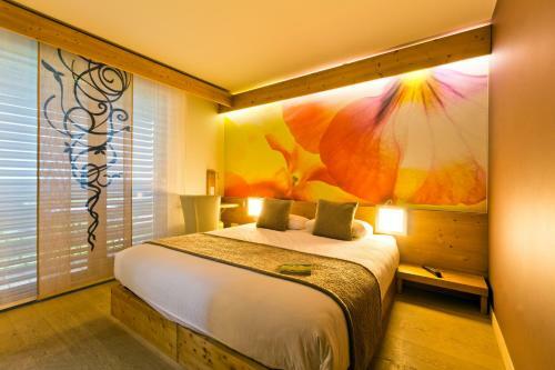 Hotel La Croix De Savoie & Spa