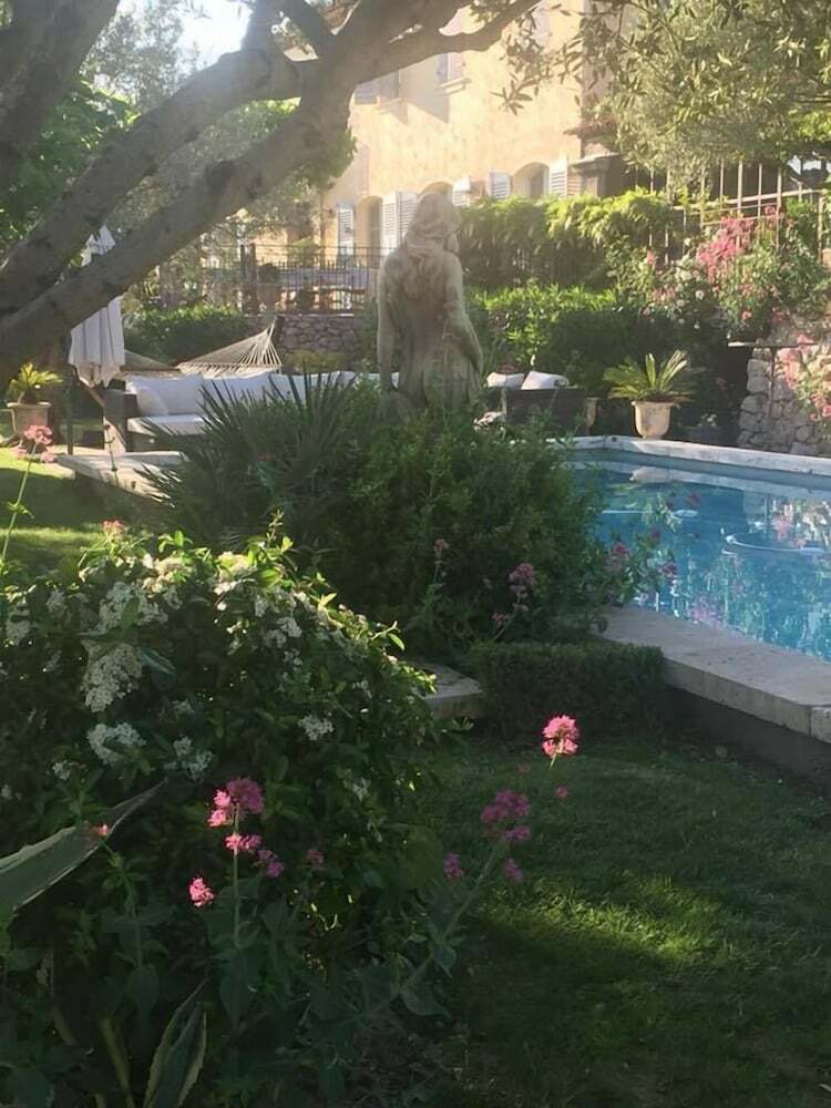 Bed & Breakfast La Bastide Des Anges