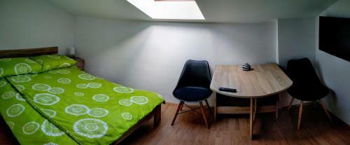 Hostal Apartments Tome
