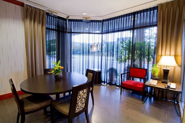 Hotel Hampton Inn Vancouver Airport