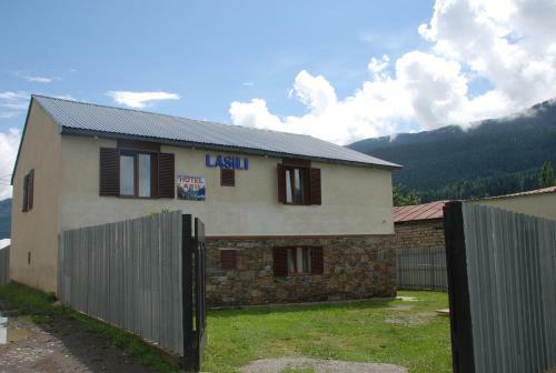 Hostal Guest House Lasili