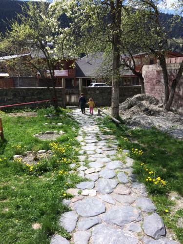 Hostal Guesthouse Edelweiss