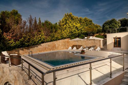 Angels Villa