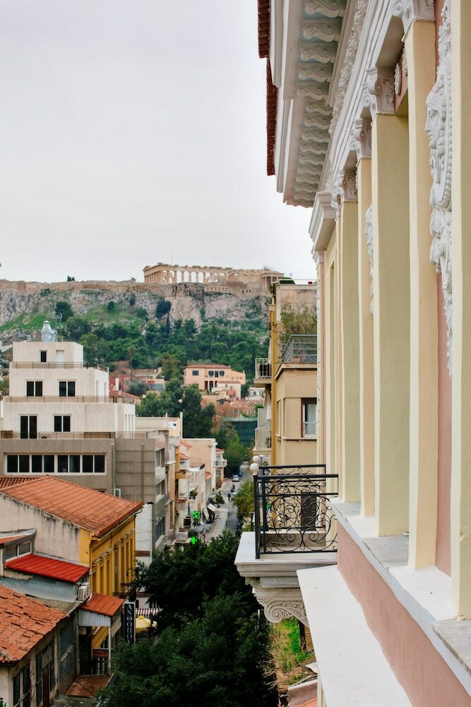 Emporikon Athens Hotel