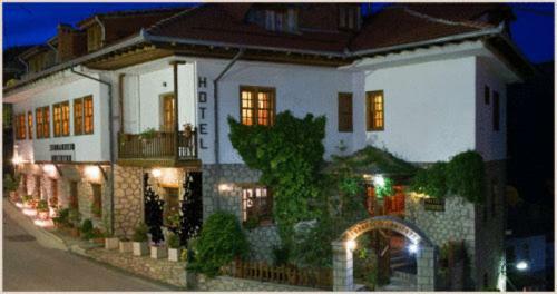 Hotel Bitouni