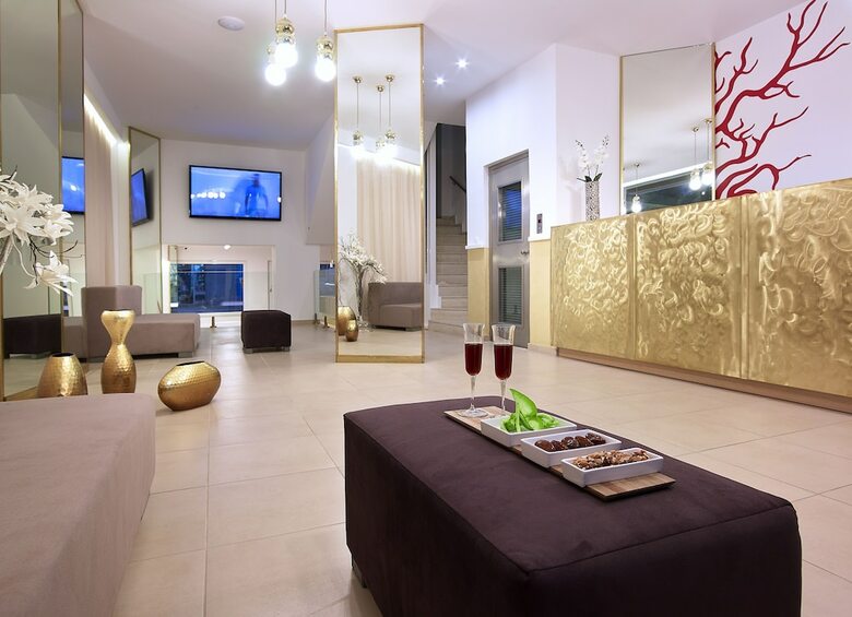 Coral Boutique Hotel