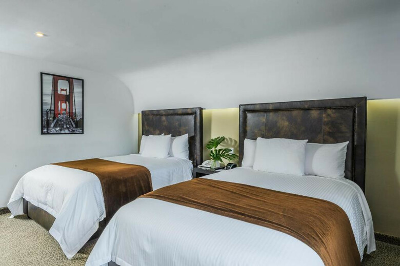 Riande Granada Urban Hotel