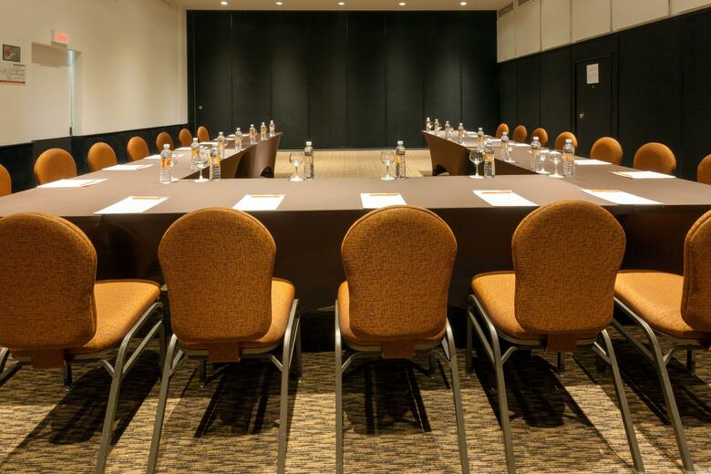 Hotel Crowne Plaza Toluca Lancaster