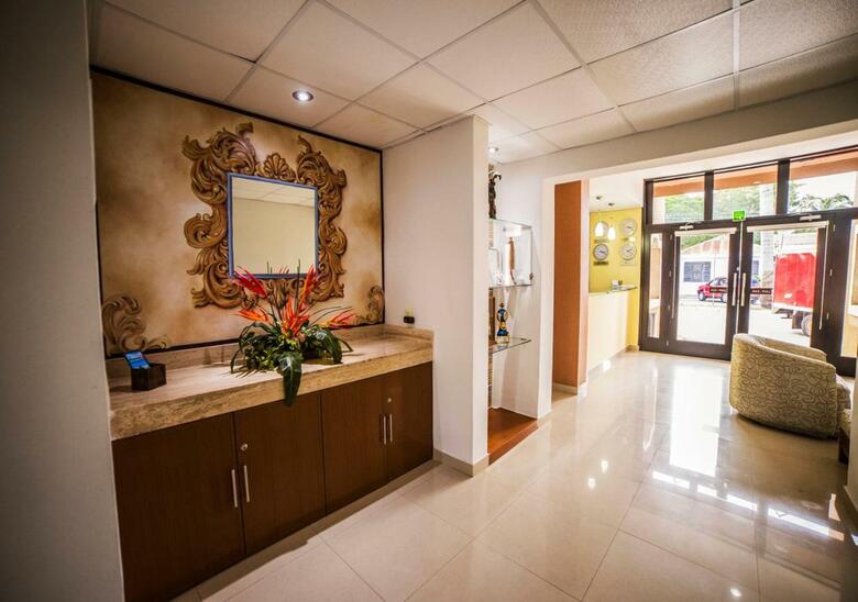 Hotel Marlon (.)