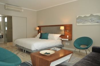 Harbour Bridge Hotel And Suites