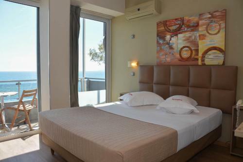 Scorpios Hotel