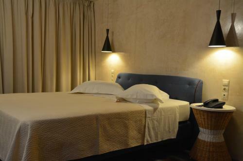 Scorpios Hotel