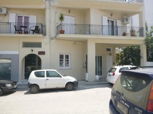 Karafelas Hotel