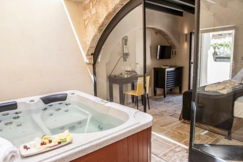Allegory Boutique Hotel