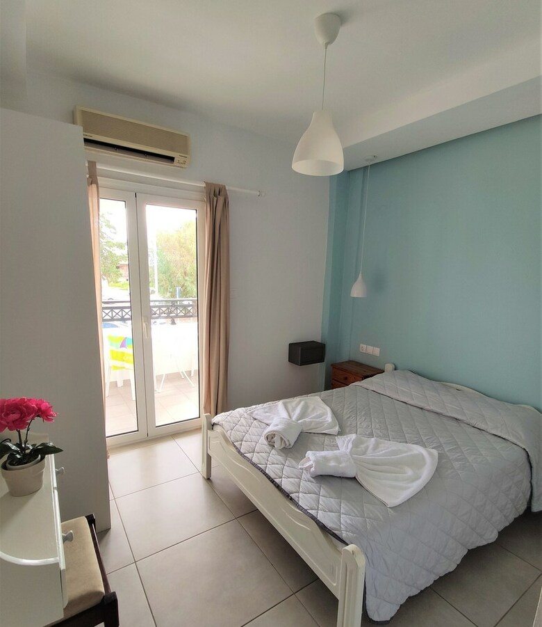 Kostas Apartments