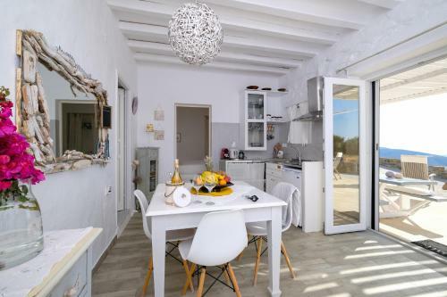 3 Paros *all Season* Villas