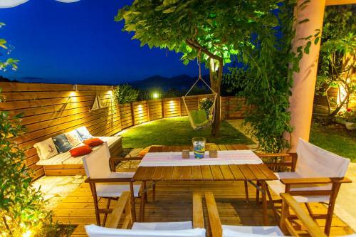 Apartment In Villa Rosebud