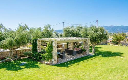 Elaia Villas