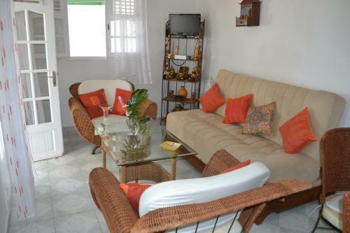 La Nicotoria Apartments