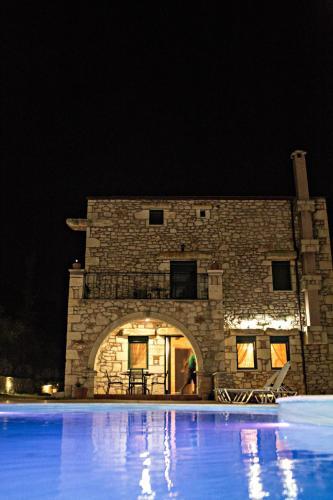 Villa Kyriakos & Villa Ierothea