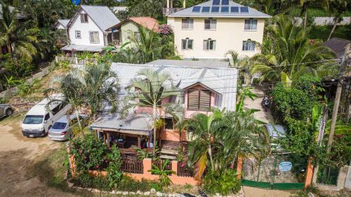 Roatan Backpackers' Hostel
