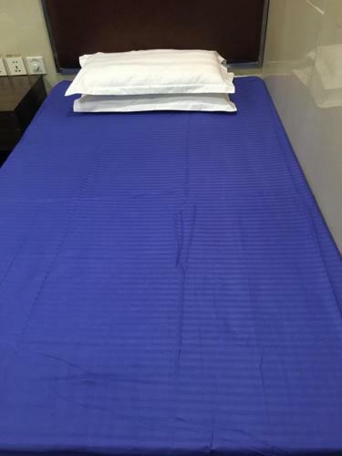 Hostal Uk Hostel