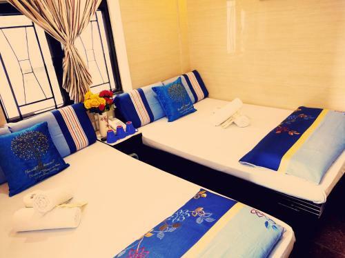 Hostal Dhillon Hotel