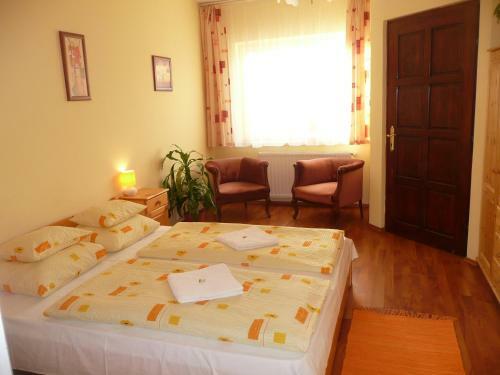 Hostal Kincses Vend�gh�z