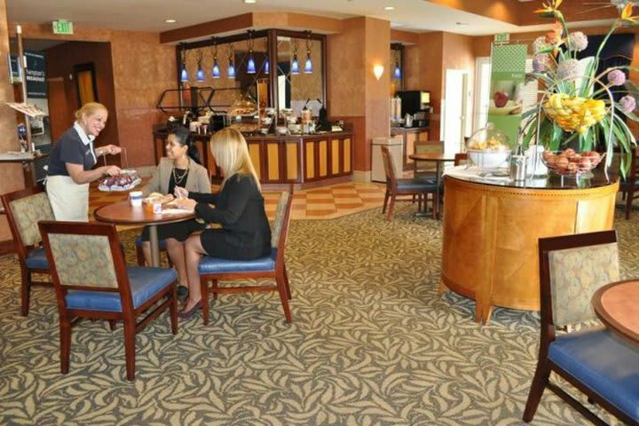 Hotel Hampton Inn & Suites Miami Airport South Blue