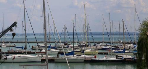 Als��rs Marina Hotel