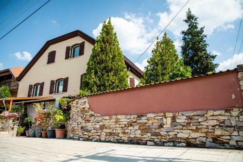 Hostal V�ndor Fogad�