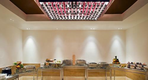 Hotel Zone By The Park , Bani Park Jaipur