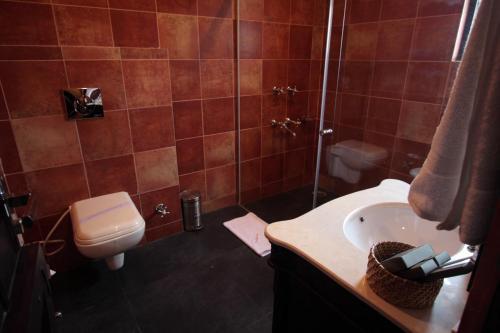 Hostal The Divine Hima