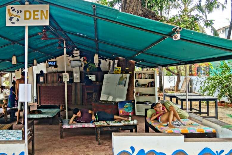 Albergue Backpacker Panda Goa