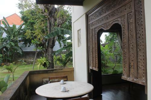 Hostal Puri Kutat Lestari