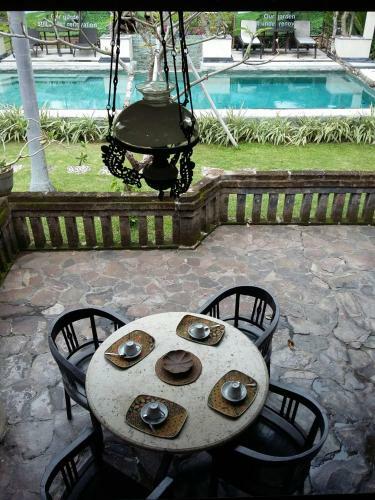 Hostal Puri Kutat Lestari