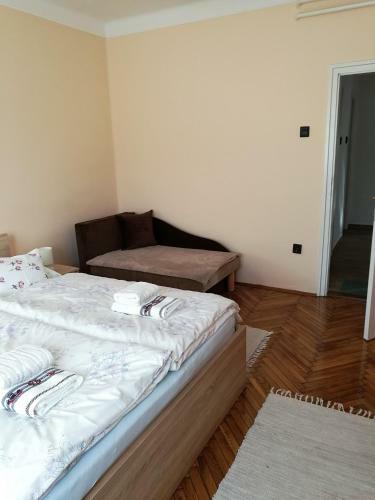 Apartamento Fagy�ngy