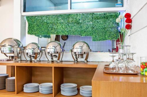 Hotel Reddoorz Near Hyperpoint Pasteur 2