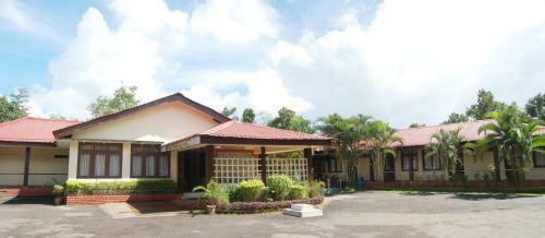 Hotel Megapode Resort