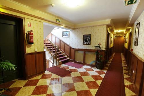 Hotel Barbak�n