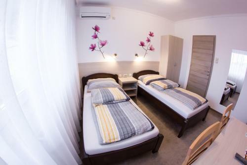 Hostal V�ndor Vend�gh�z